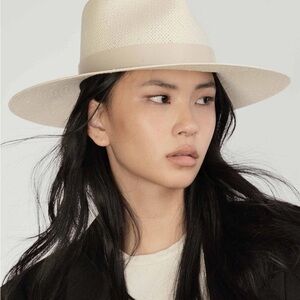 Janessa Leone Elegant Cream Zoe Hat
